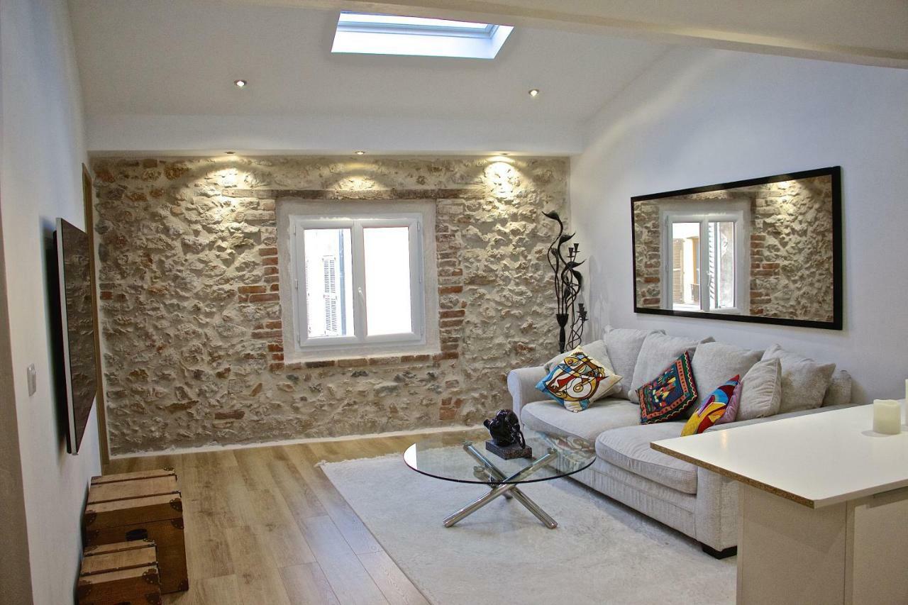 Duplex Fontaine - Appartement Duplex Coeur Vieil Antibes Old City Marche Provencal Ngoại thất bức ảnh
